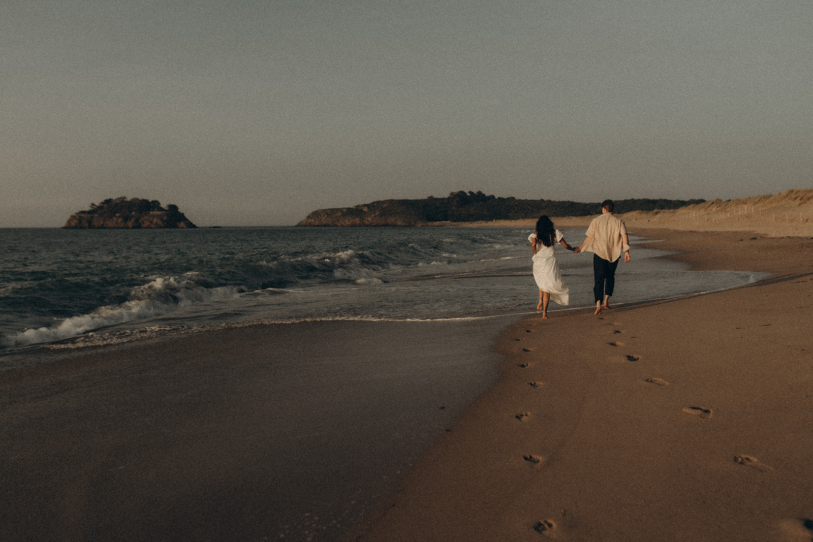 Sessão de casal na praia - 10